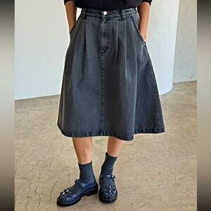 NWOT Le Bon Shoppe Farm Girl Skirt